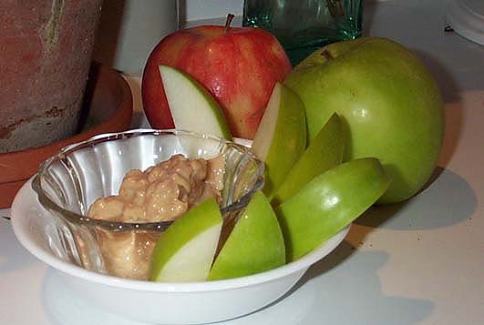 taffydip.jpg (55575 bytes)